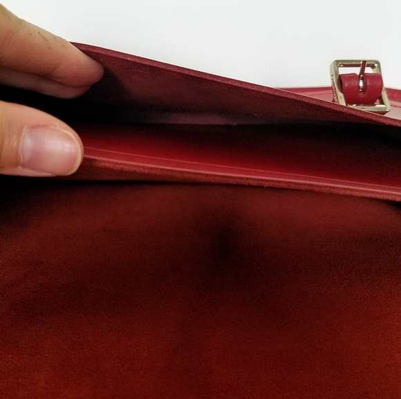 15 inch Classic Satchel in Leather - Oxblood - Picture 6 of 8